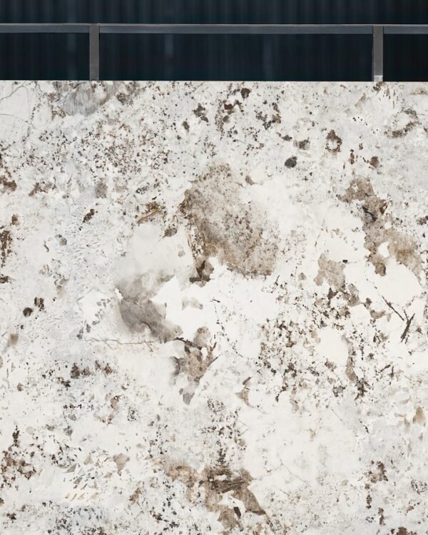 T-One Alaska White Porselen plaka
